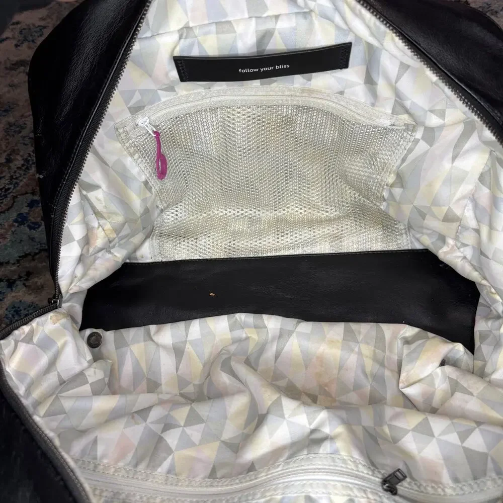 Lululemon Urban Sanctuary Bag *SE